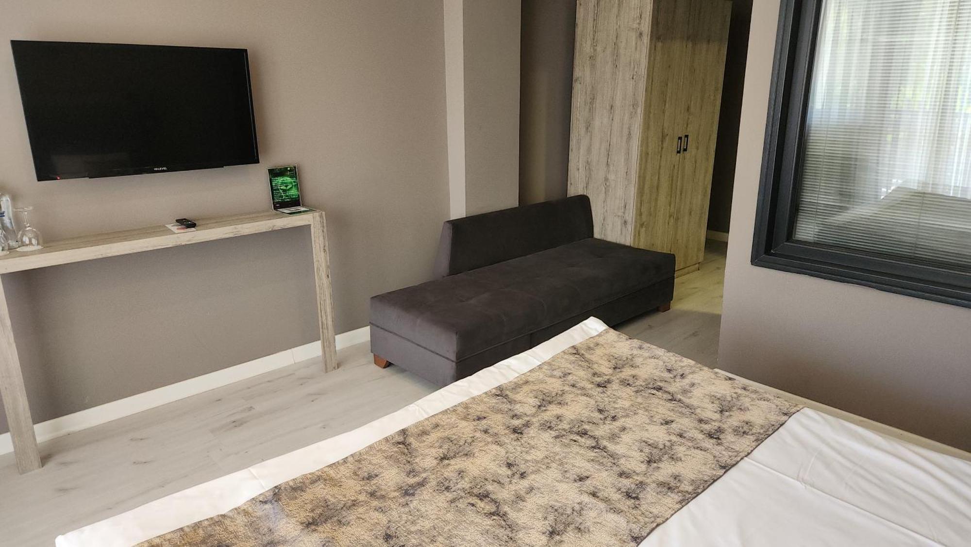 Hbs Polonezkoy Life & Garden Hotel Истанбул Екстериор снимка