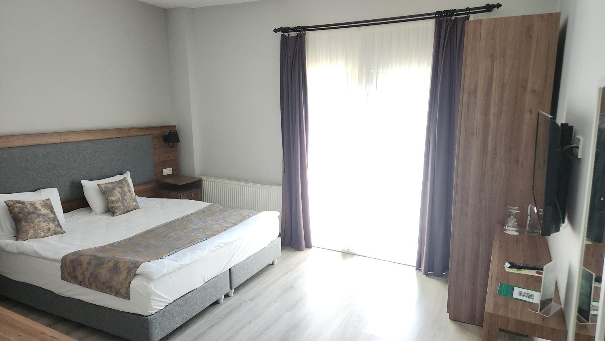 Hbs Polonezkoy Life & Garden Hotel Истанбул Екстериор снимка